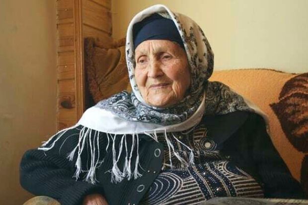 L&agrave;ng Lerik tuổi thọ cao nhất thế giới - B&agrave; Qambarova