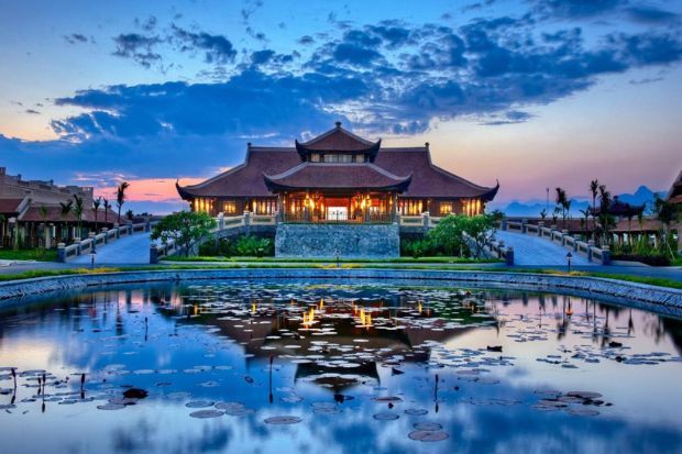 liệt kê các sản phẩm combo ninh bình - Emeralda Ninh Bình Resort 5 sao