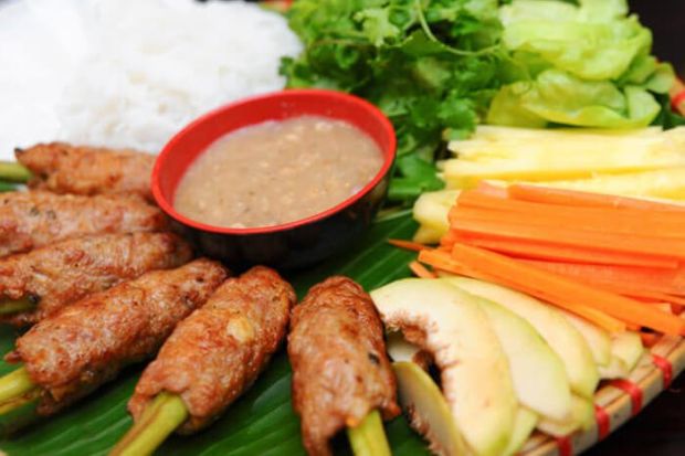 Món ăn ngon ở Cần Thơ - Nem nướng Cái Răng