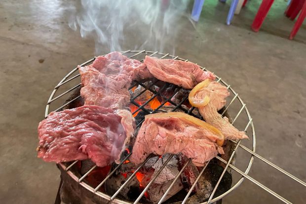 M&oacute;n ngon đảo Ph&uacute; Qu&yacute; - B&ograve; n&oacute;ng Ph&uacute; Qu&yacute;