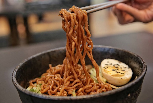 món ngon hàn quốc - mì tương đen