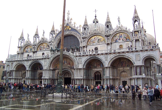 Nhà thờ Basilica di San Marco - Nhà thờ Basilica di San Marco