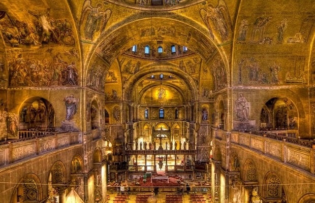 Nhà thờ Basilica di San Marco - kiến trúc bên trong