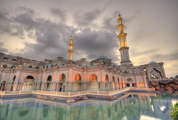 nhà thờ hồi giáo Federal Territory Mosque - lưu ý khi tham quan