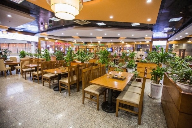 Khu ăn uống v&agrave; mua sắm miễn thuế tại s&acirc;n bay Nội B&agrave;i