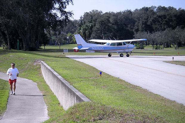 Thị trấn Spruce Creek - Thói quen sinh hoạt