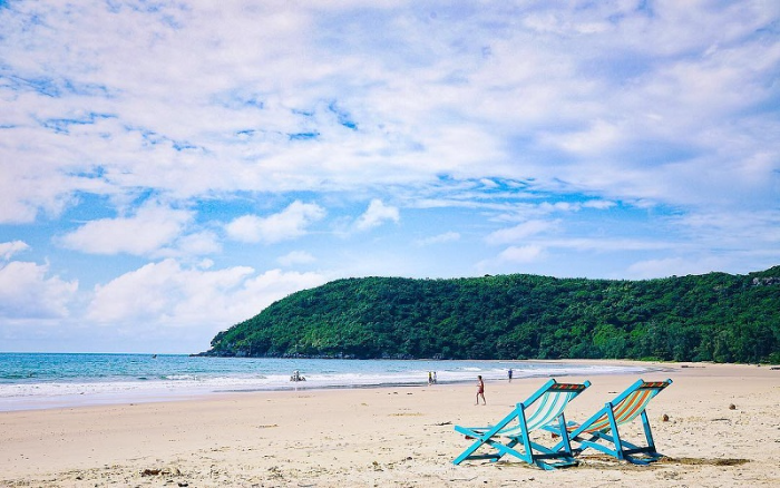 V&eacute; m&aacute;y bay đi C&ocirc;n Đảo th&aacute;ng 10