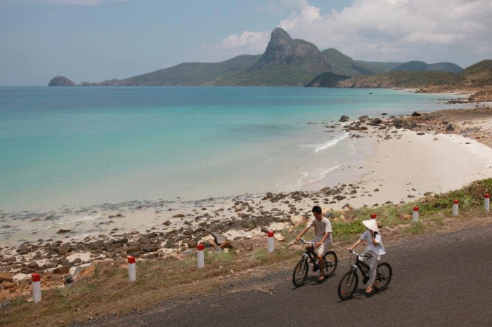 V&eacute; m&aacute;y bay đi C&ocirc;n Đảo th&aacute;ng 10