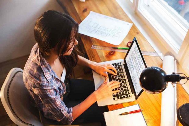 Thời điểm viết b&agrave;i luận du học Mỹ