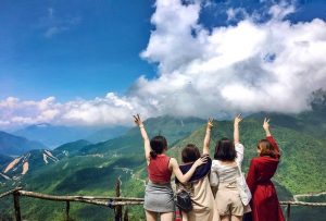 Chi phí đi Sapa cho 2 người là bao nhiêu? (Tự túc và tour)