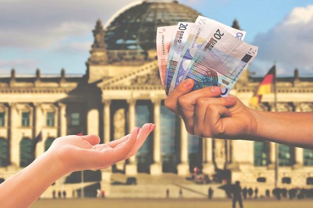 chi ph&iacute; học tập tại phần lan