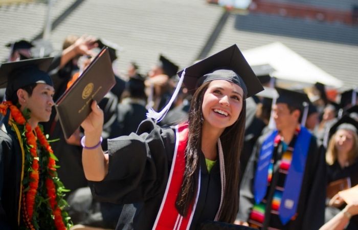 Các giấy tờ mà bạn nên chuẩn bị đầy đủ