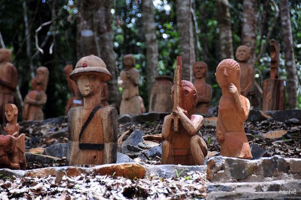 Địa điểm du lịch Măng Đen - Khu vườn tượng gỗ