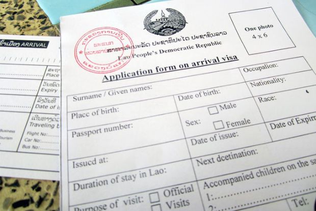 Hồ sơ xin nhập quốc tịch L&agrave;o bao gồm những giấy tờ g&igrave;?