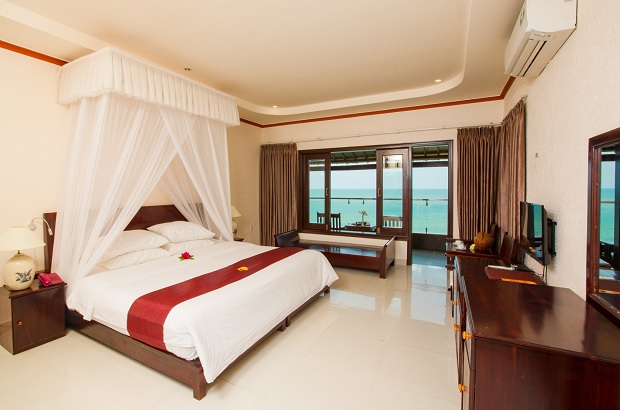 Rock Water Bay Beach Resort - Khách sạn Bình Thuận
