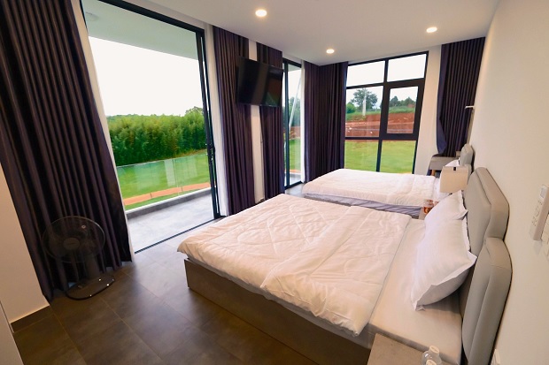 Hồ Gia Trang Villas Lake View - Kh&aacute;ch sạn L&acirc;m Đồng