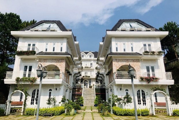 Đ&agrave; Lạt Decharme Village - Kh&aacute;ch sạn L&acirc;m Đồng