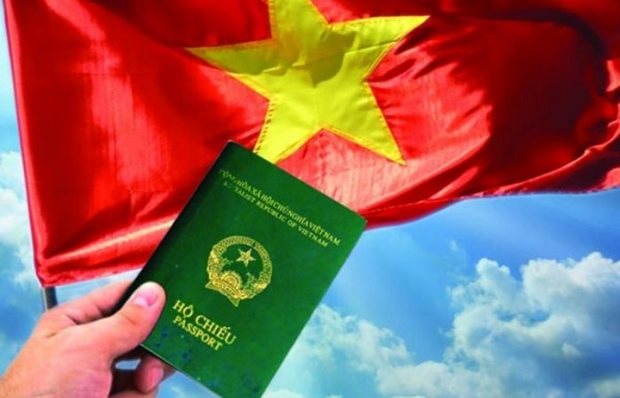 Điều kiện để được xét cấp giấy miễn thị thực 5 năm