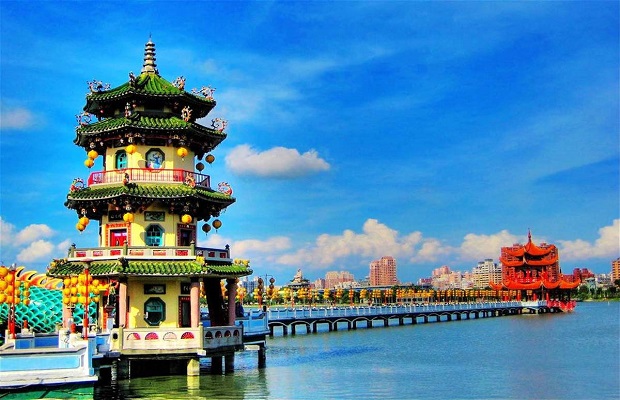Tour du lịch Đài Loan - Đầm Liên Trì