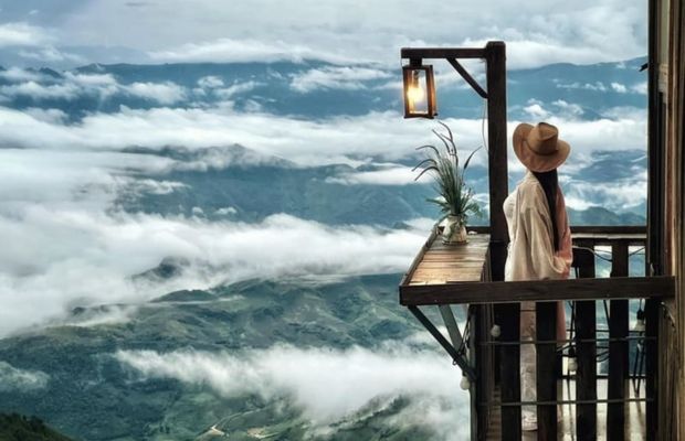 tour-du-lich-moc-chau-san-may-ta-xua Tà Xùa được mệnh danh là một trong những thiên đường săn mây đẹp nhất Việt Nam