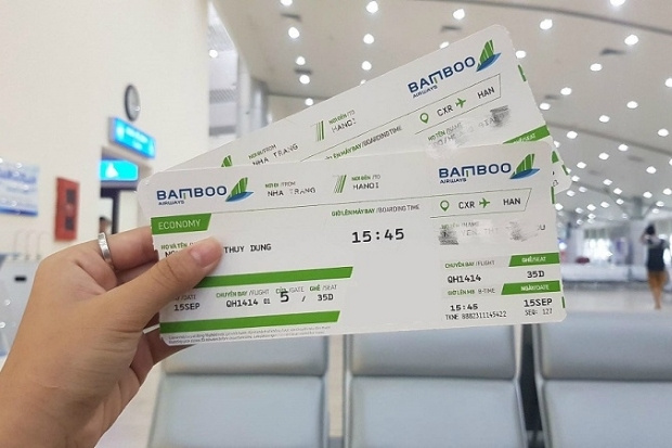 Kiểm tra kỹ th&ocirc;ng tin v&eacute; m&aacute;y bay Bamboo Airways S&agrave;i G&ograve;n đi H&agrave; Nội 