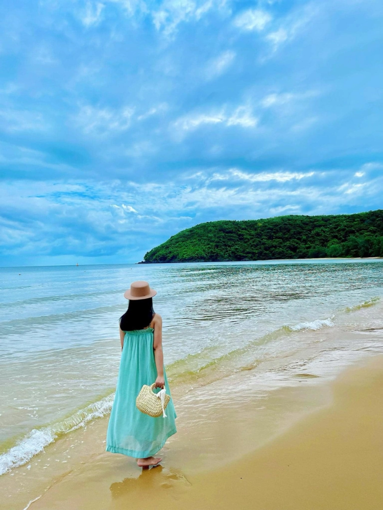 vé máy bay đi Côn Đảo tháng 12