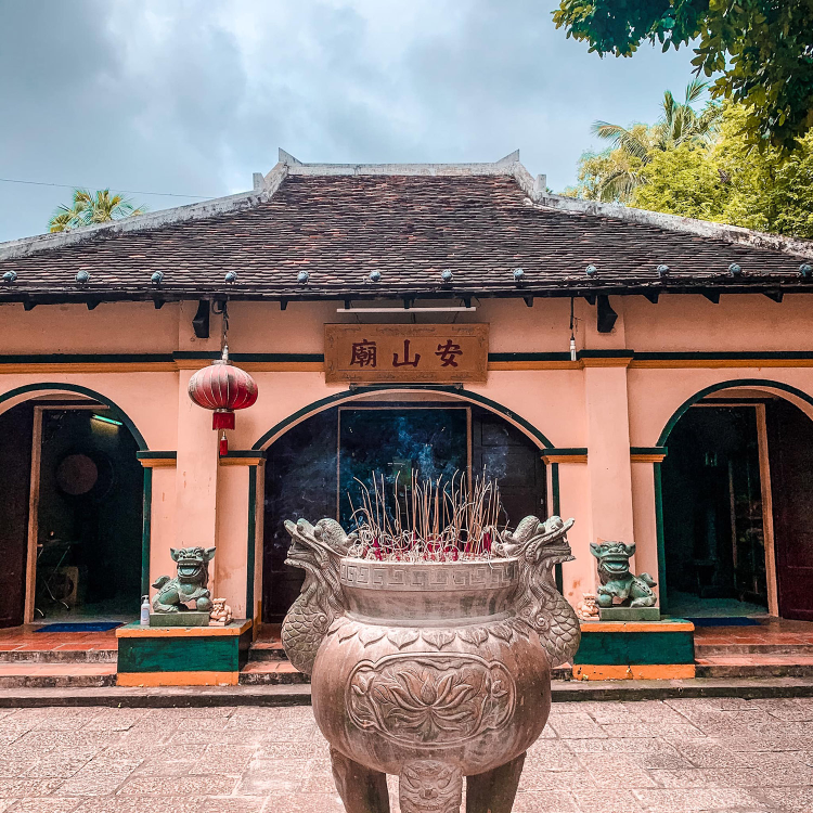 vé máy bay đi Côn Đảo tháng 12