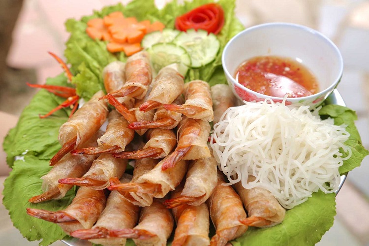 Chả ram t&ocirc;m đất
