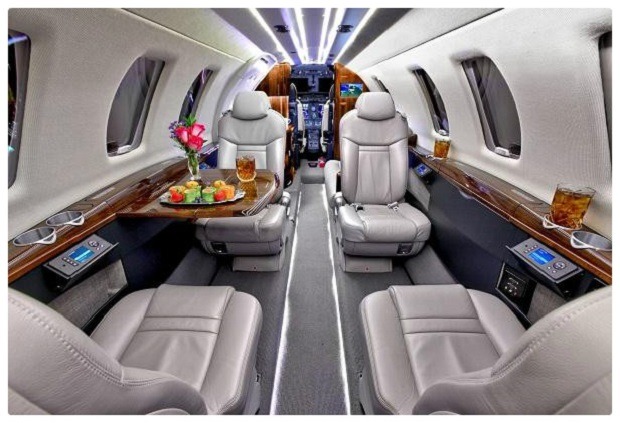Trải nghiệm dịch vụ hàng không cao cấp cùng Hahn Air trong hành trình khám phá thế giới dịch vụ hàng không Hahn Air