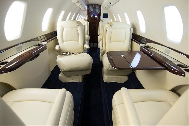 Hahn Air cung cấp hai hạng ghế chính trên các chặng bay mà hãng khai thác các hạng ghế Hahn Air