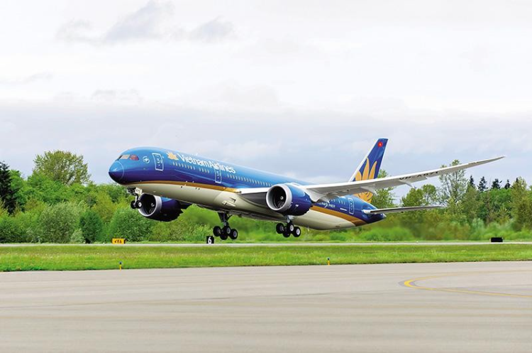 Vietnam Airlines tặng h&agrave;nh l&yacute;