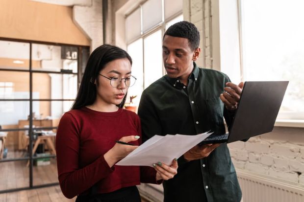 C&aacute;c chương tr&igrave;nh gi&uacute;p du học sinh c&oacute; thể thực tập hoặc l&agrave;m việc sau tốt nghiệp