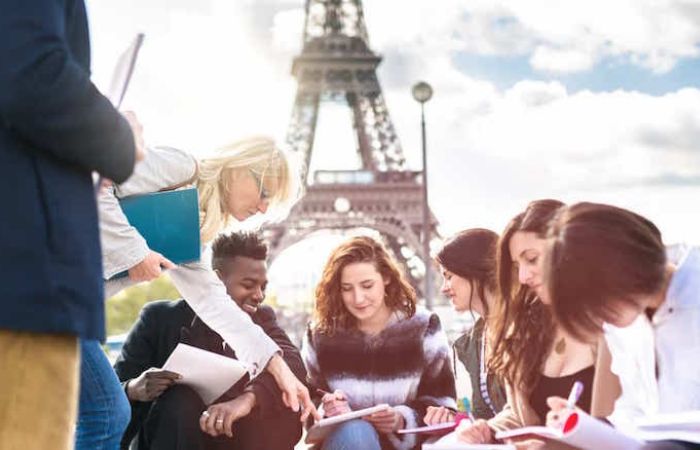 Các trường hợp cần phải chứng minh tài chính du học Pháp