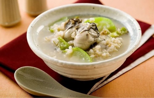 ch&aacute;o h&agrave;u c&ocirc;n đảo