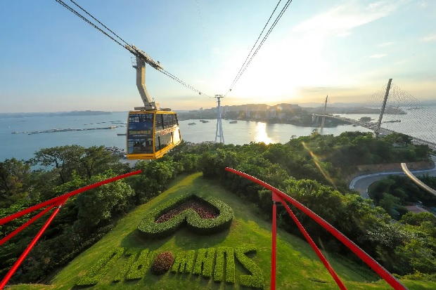 cáp treo Nữ Hoàng Hạ Long