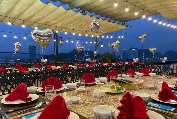 Cáp treo Nữ Hoàng - Nhà hàng Ngọc Lục Bảo