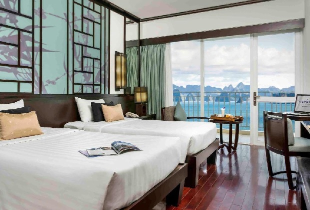 Khách sạn Novotel Hạ Long