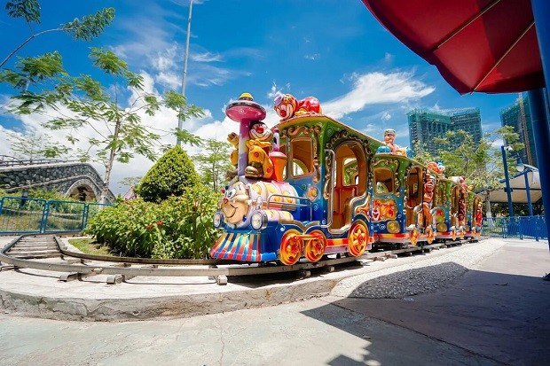 Công viên Dragon Park - chuyến xe tuổi thơ