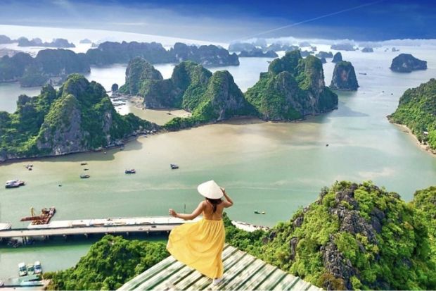 Đi Hạ Long mặc gì - Check-in Hạ Long