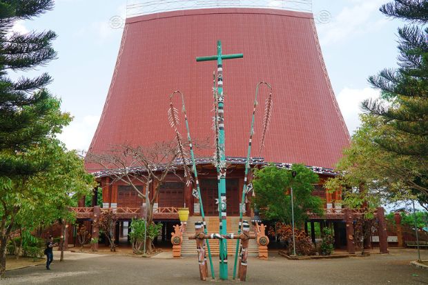 Địa điểm du lịch Gia Lai - Nh&agrave; thờ Pleichuet