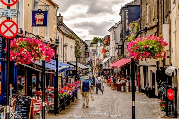 định cư tại Ireland