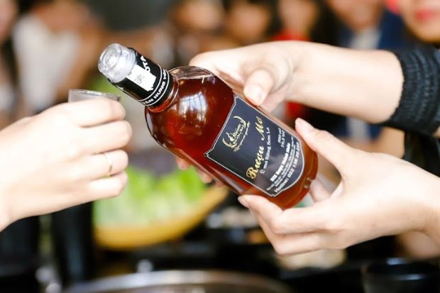 Du lịch Quảng Ninh 1 ngày - Rượu mơ Yên Tử