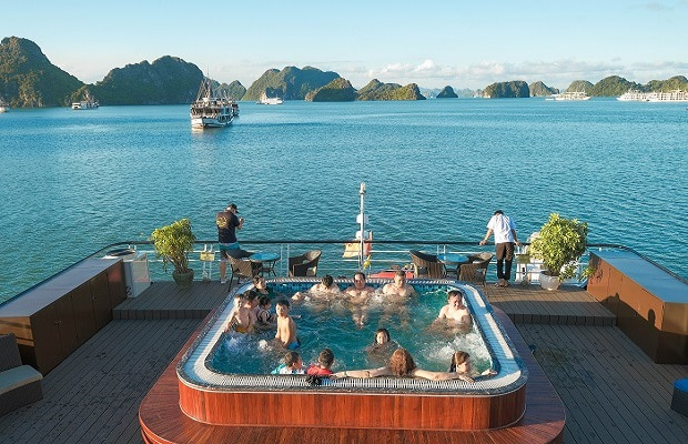 du thuyền hạ long 5 sao - Du thuyền La Casta 