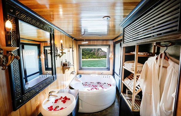 du thuyền hạ long 5 sao - Du thuyền Starlight Vịnh Hạ Long