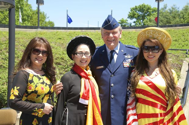 người Việt Nam định cư tại Mỹ