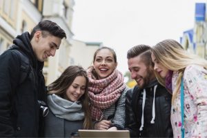 Nên định cư ở nước nào? Top các quốc gia có nhiều người Việt định cư