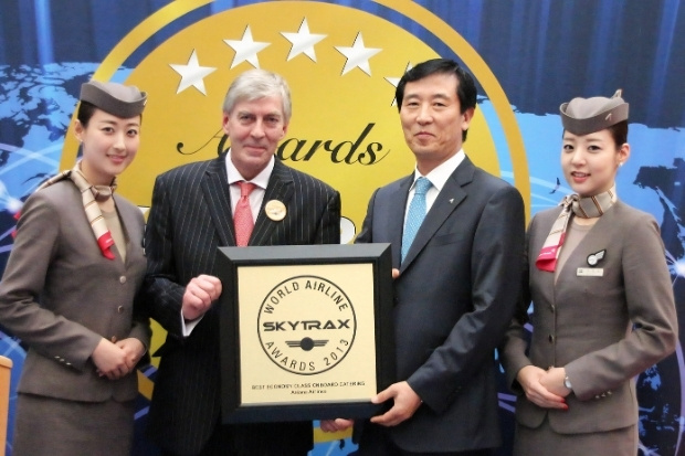 Asiana Airlines đạt nhiều giải thưởng quốc tế danh gi&aacute;