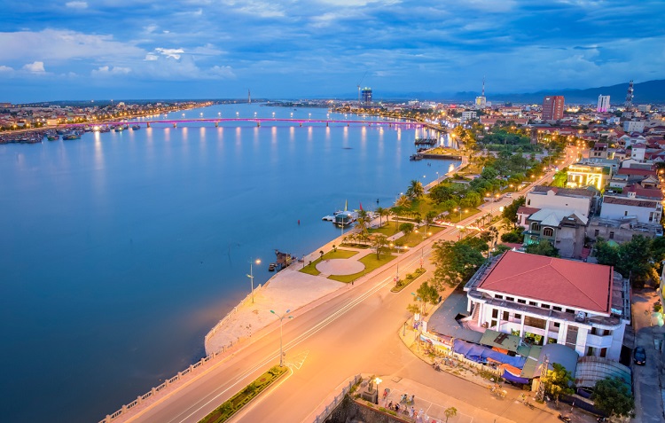 v&eacute; m&aacute;y bay đi Đồng Hới