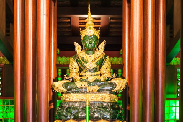 Bức tượng Phật lục ngọc bảo Thái Lan