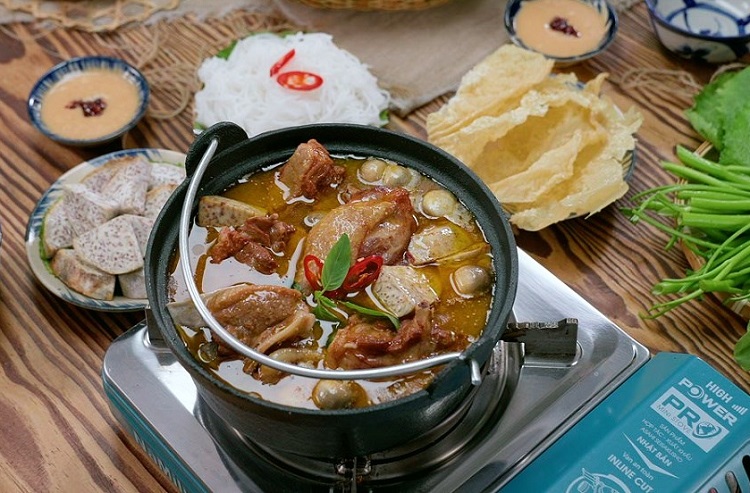 Lẩu vịt nấu chao